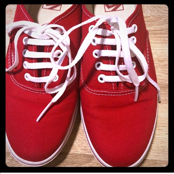 Vans Shoes - Red Lo Vans size 8.5 women’s/7 men’s